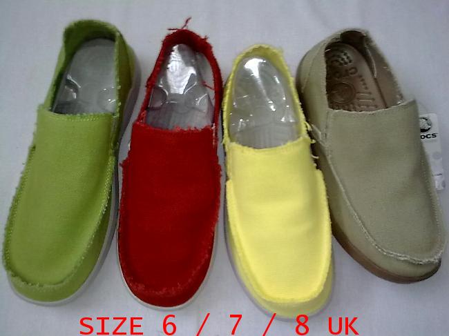 รองเท้า crocs รองเท้า crocs