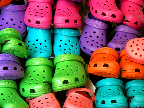 รองเท้า crocs