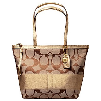 กระเป๋า Coach