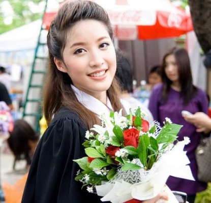 ทรงผมรับปริญญา