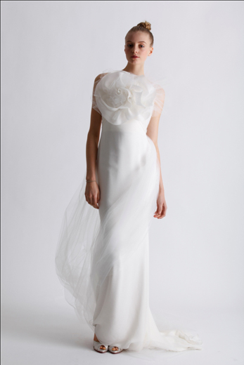 ชุดแต่งงาน MARCHESA