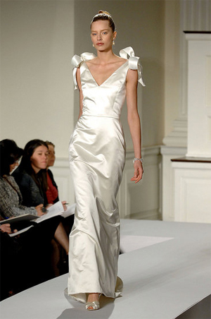 ชุดแต่งงาน OSCAR DE LE RENTA