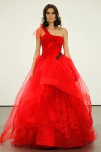 ชุดแต่งงาน VERA WANG SPRING 2013