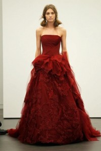 ชุดแต่งงาน VERA WANG SPRING 2013