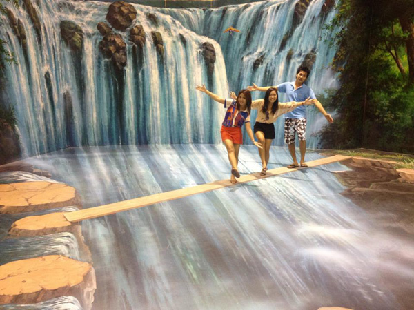 art in paradise