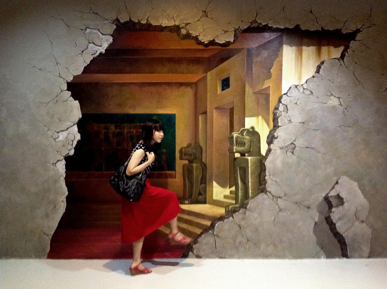 Art in Paradise