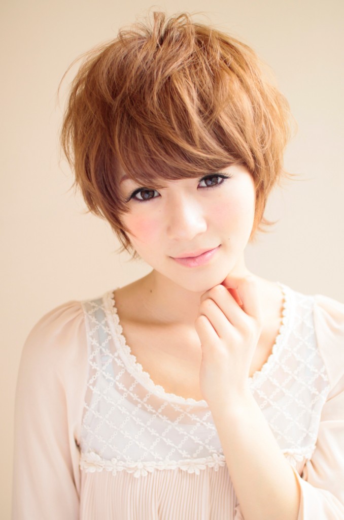 ผมสั้น