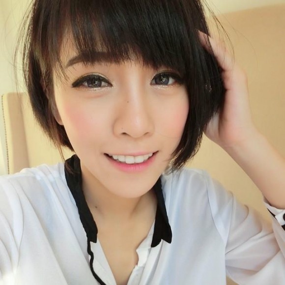 ผมสั้น
