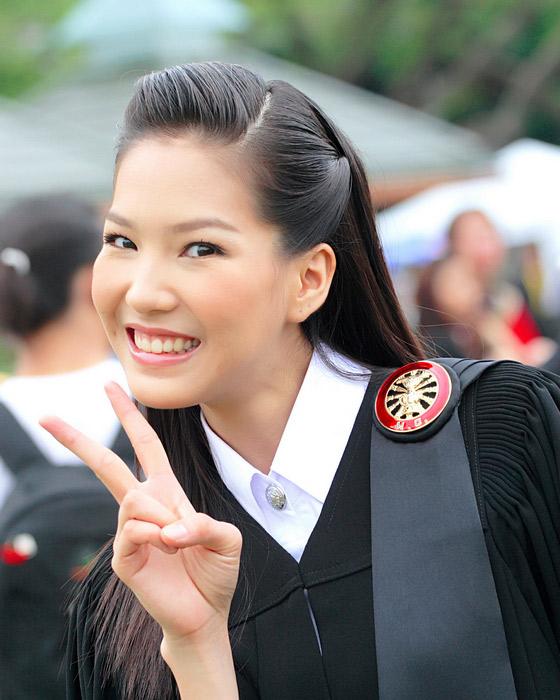 ทรงผมรับปริญญา