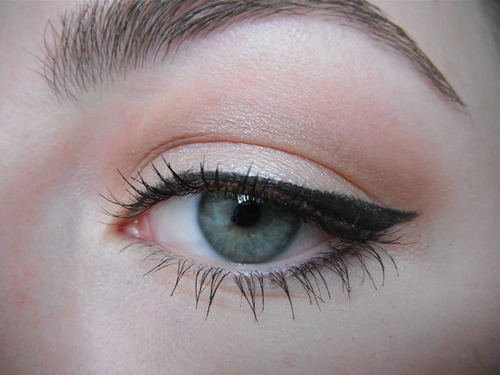 eyeliner