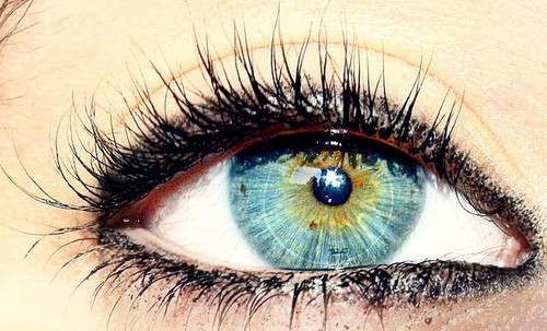 eyeliner