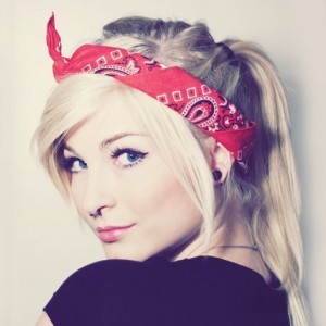 hairstyle with bandanas