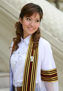 ทรงผมรับปริญญา
