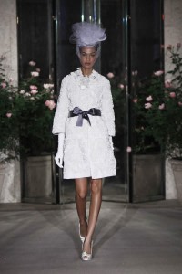 ชุดแต่งงาน OSCAR DE LE RENTA